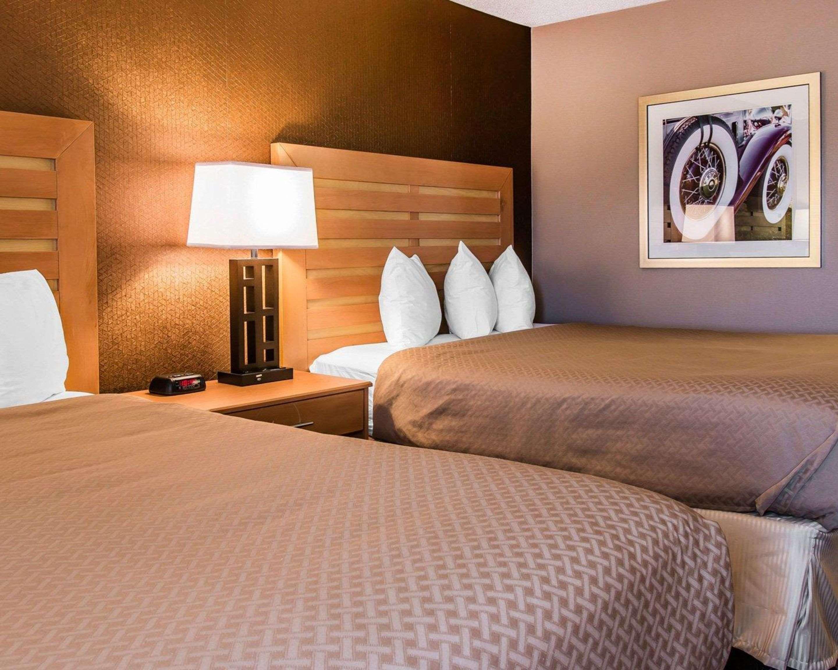 Quality Inn & Suites Warren - Detroit Luaran gambar