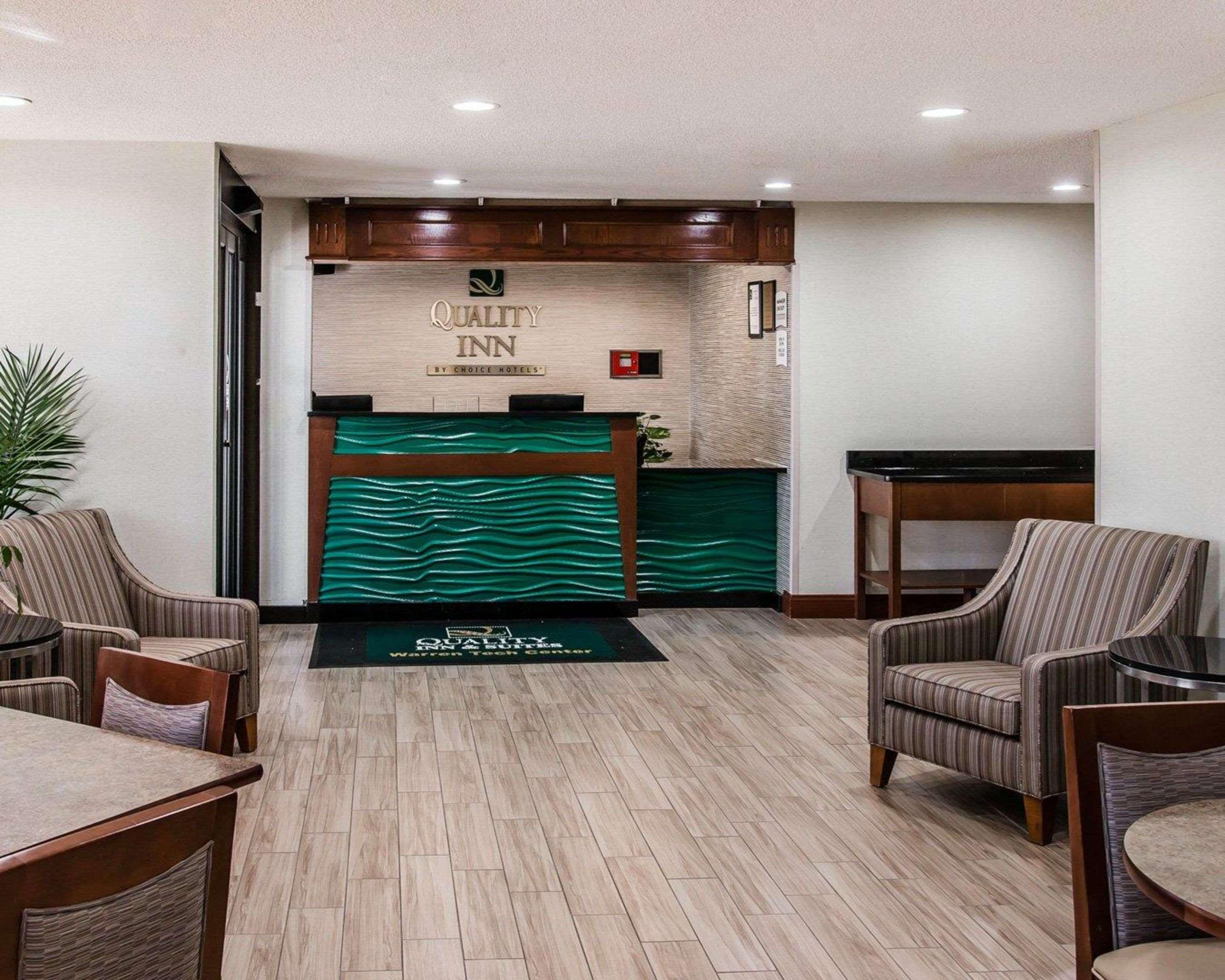 Quality Inn & Suites Warren - Detroit Luaran gambar