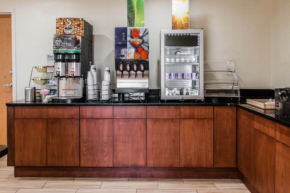 Quality Inn & Suites Warren - Detroit Luaran gambar