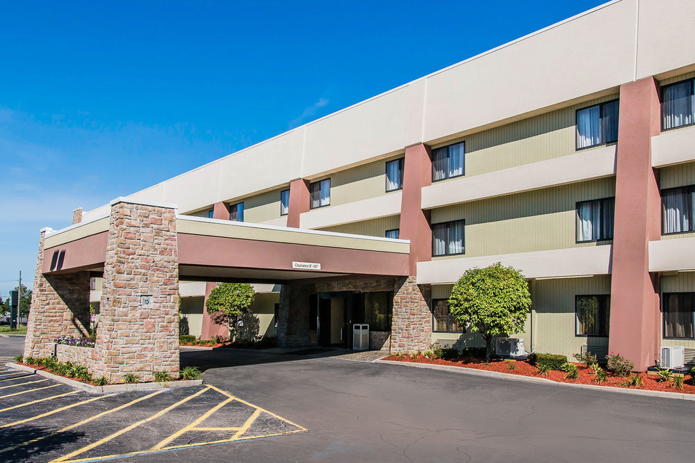 Quality Inn & Suites Warren - Detroit Luaran gambar