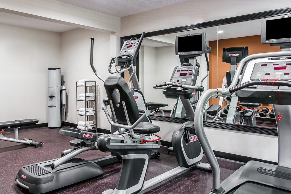 Quality Inn & Suites Warren - Detroit Luaran gambar