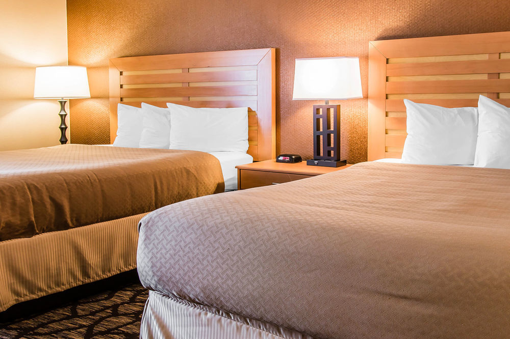 Quality Inn & Suites Warren - Detroit Luaran gambar